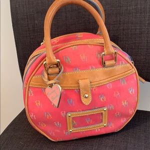 Dooney and Bourke round monogram purse